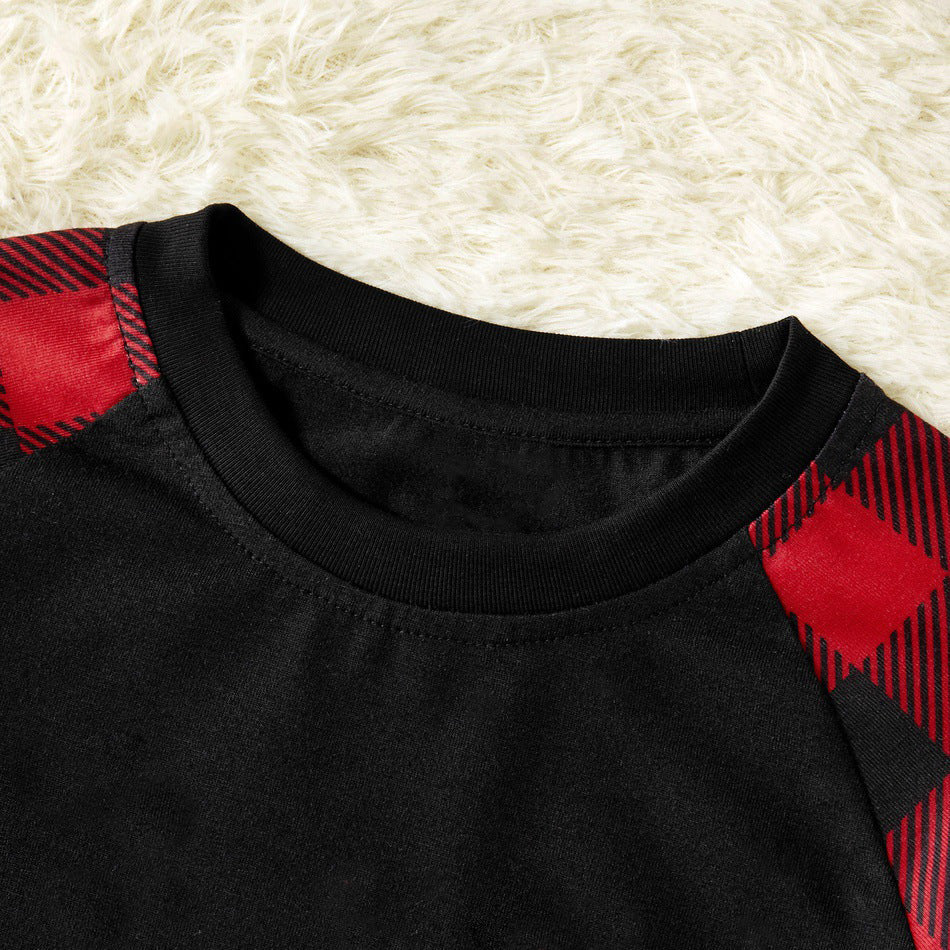 WW | Christmas "Ho Ho Ho" Letter Print Santa Claus & Gingerbread & Elk Pattern Contrast Black Top and Black & Red Plaid Pants Family Matching Pajama Set with Dog Bandana