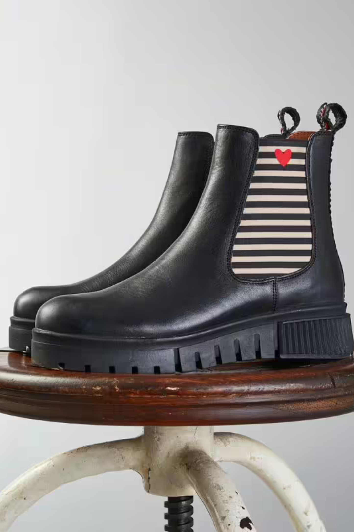 Nelly | Golden Brown Ankle Boot