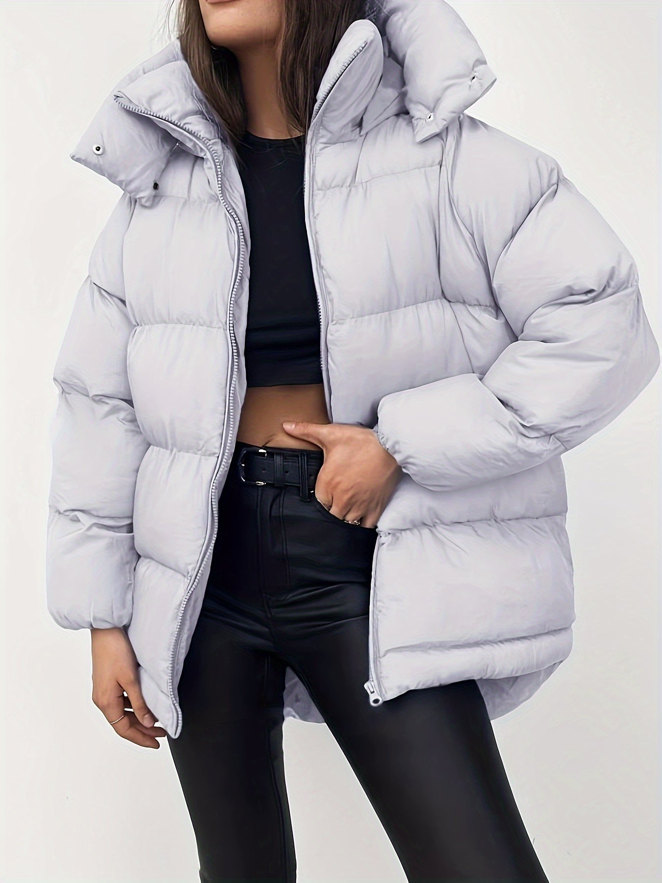 WW | Short Hooded Puffer Jacket with High Collar and Quilted Design