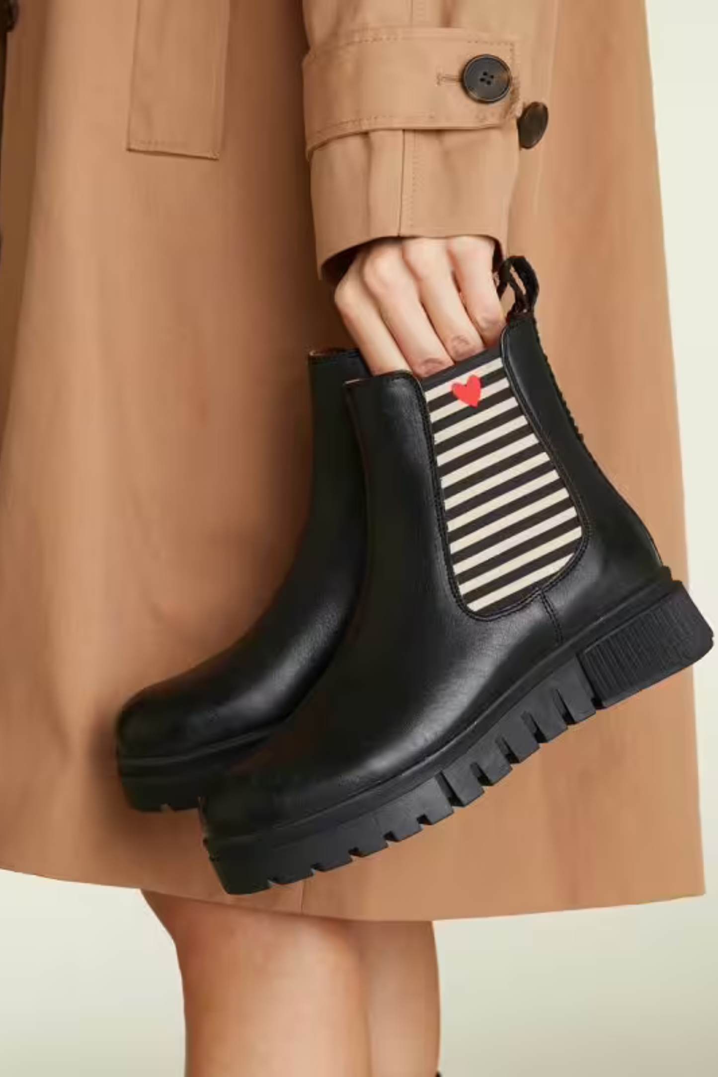 Nelly | Golden Brown Ankle Boot