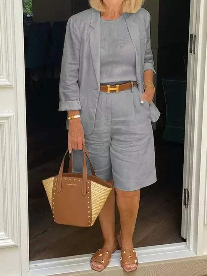 WW | Frauenanzug - Eleganter Blazer und kurze Hose - Mit Stil - Ideal für warme Tage
