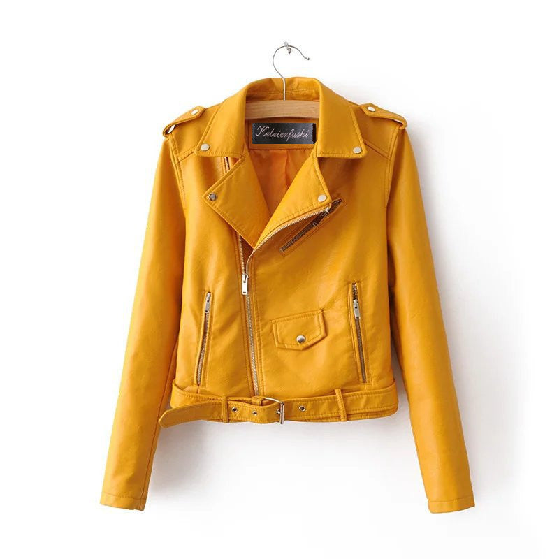 WW | Elegant women's leather jacket with belt