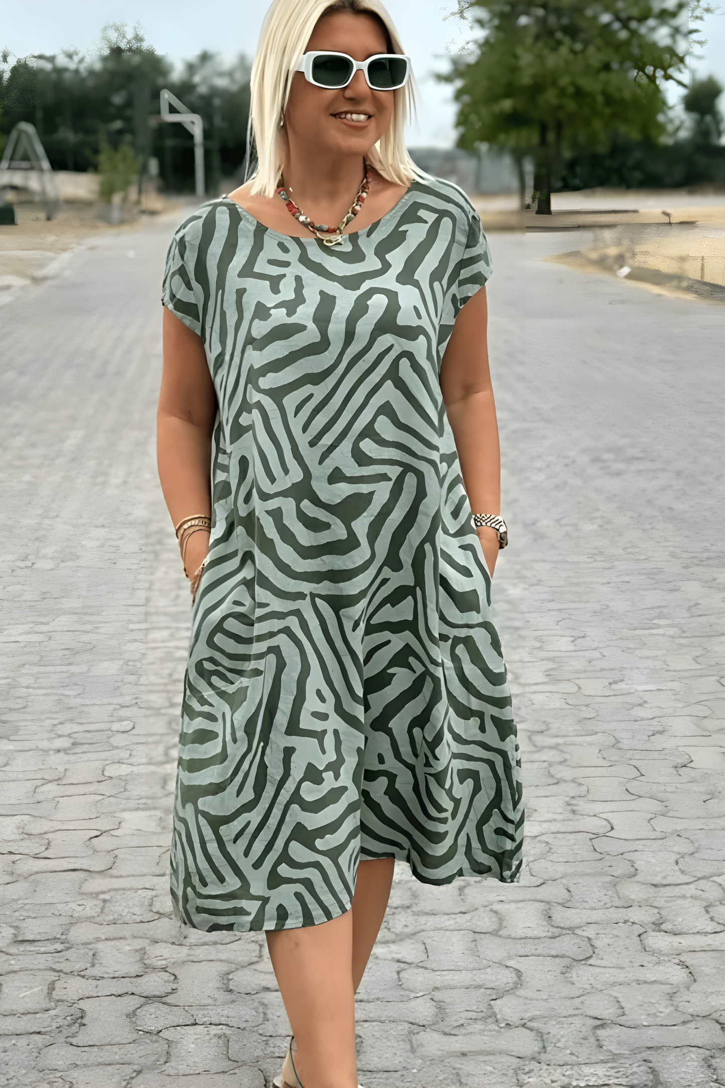 Nelia™ | Round Neck Vintage Print Summer Dress