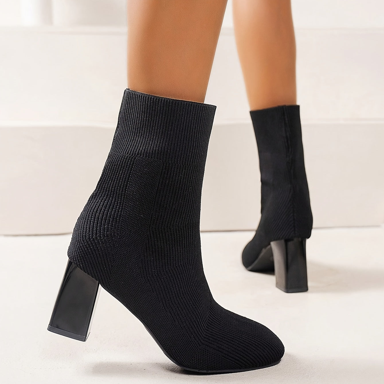 WW | Half-Height Knitted Boots With Block Heel