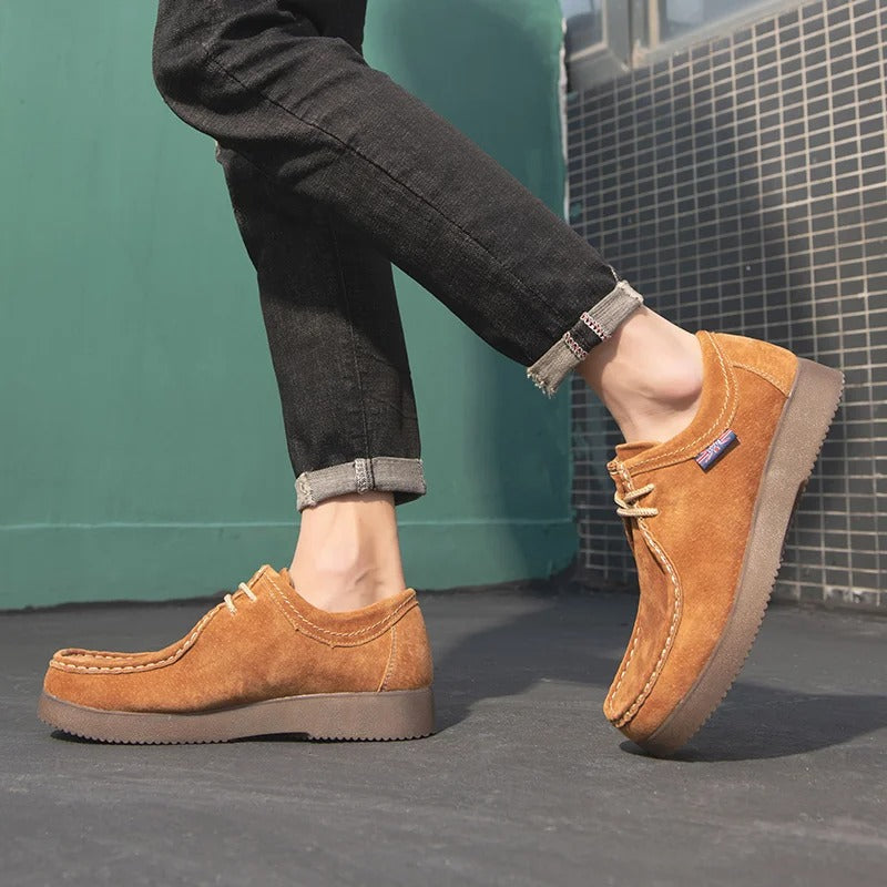WW | Suede Shoes Sturdy rubber sole Comfortable lacing Casual look