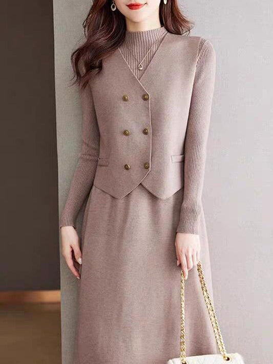 WW | Strickjacke und Kleid für Frauen