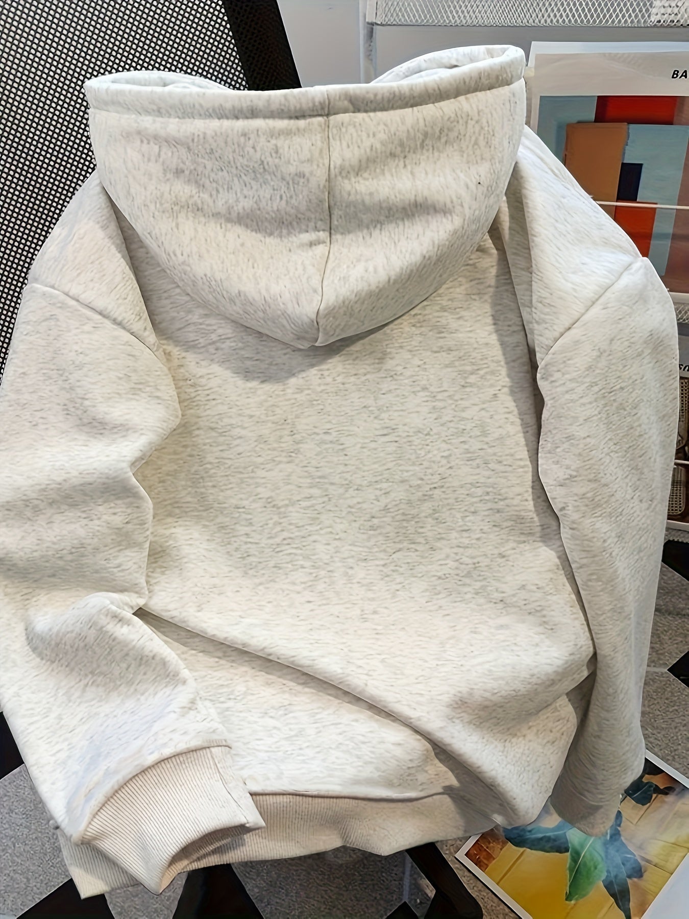 WW | Sweat-Pullover Hoodie mit Kapuze und Backprint für Damen - Perfekt für den Alltag