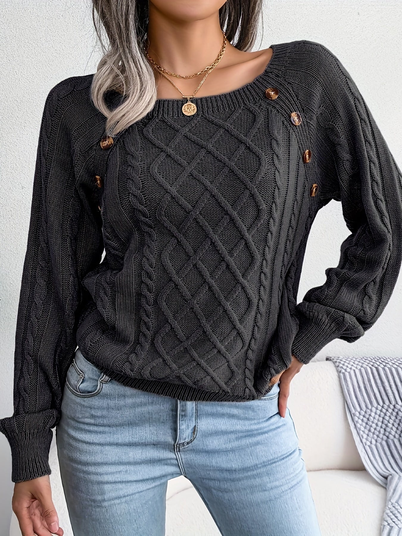 WW | Klassischer Strickpullover mit Zopfmuster
