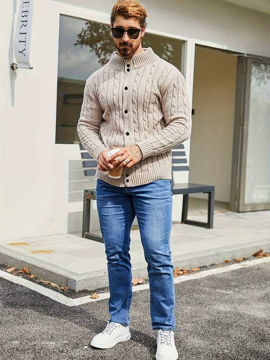 WW | Lässige Herrenstrickjacke mit Knöpfen