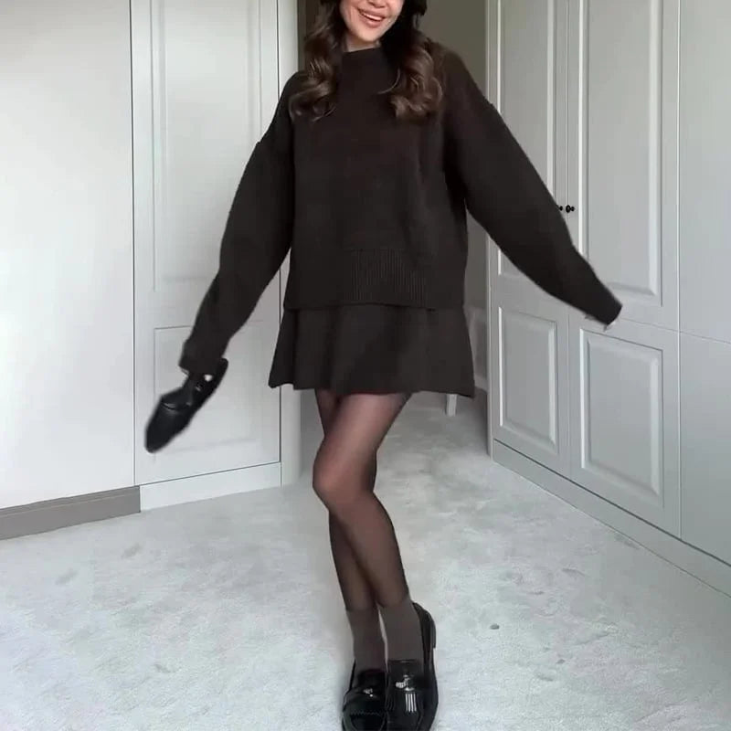 WW | Knit Two-Piece - Oversized Sweater & Mini Skirt - Autumn Outfit