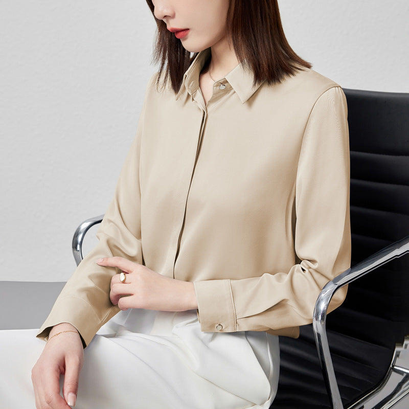 WW | Elegant satin top for women with versatile style