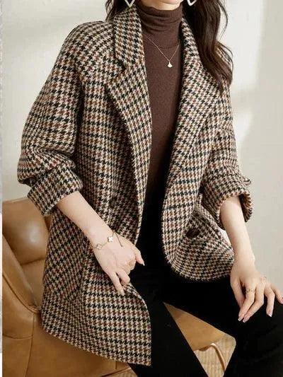 WW | Jacke - Zeitlos - Subtiler Druck, lockerer Schnitt - Ideal für den Alltag