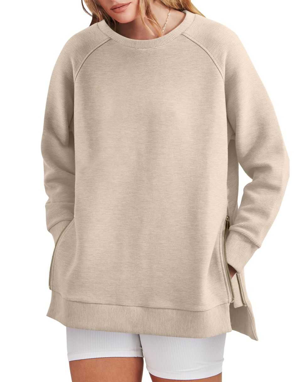 WW | Sleek and Comfortable Zip-Up Tunic Sweatshirt