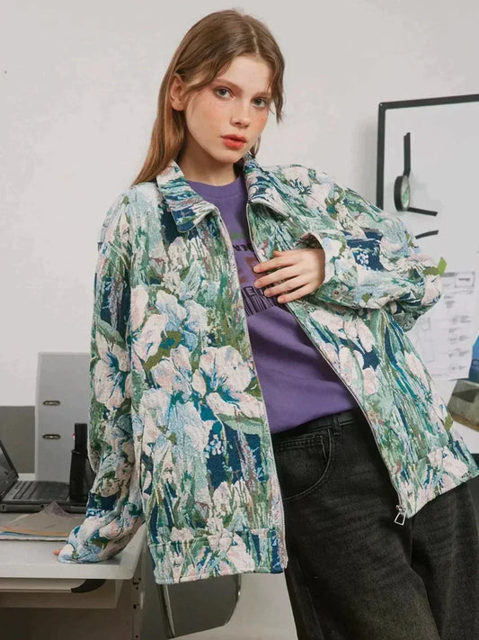 WW | Oversized glänzende Jacke mit Blumenmuster.