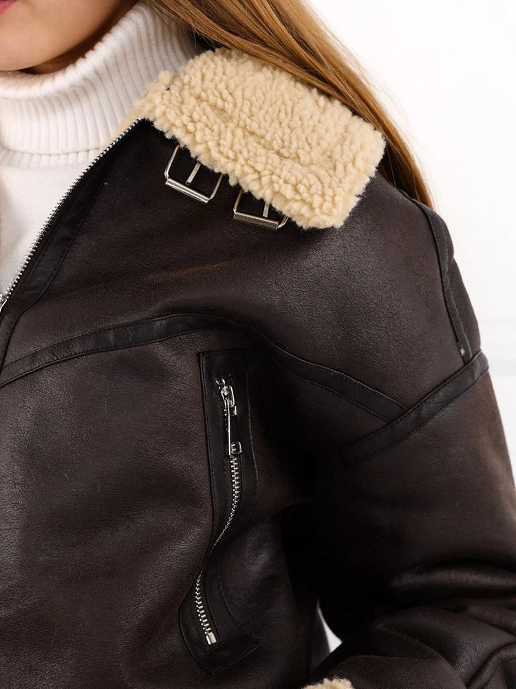 WW | Chic Cropped Jacket with Zipper