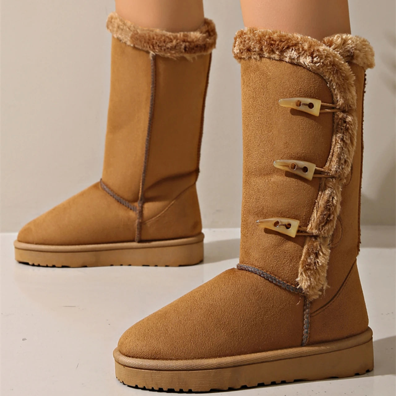 WW | Winterboots mit kuscheligem Futter und Knopfdetails