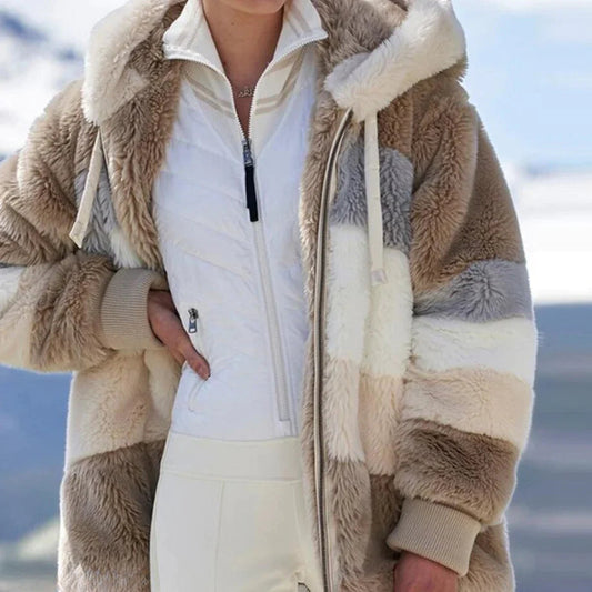 WW | 2024 Bequeme Tweedjacke mit Kapuze und gefüttertem Wollfleece