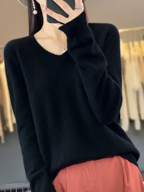 WW | Icelandic Knitted Sweater for Warmth and Comfort