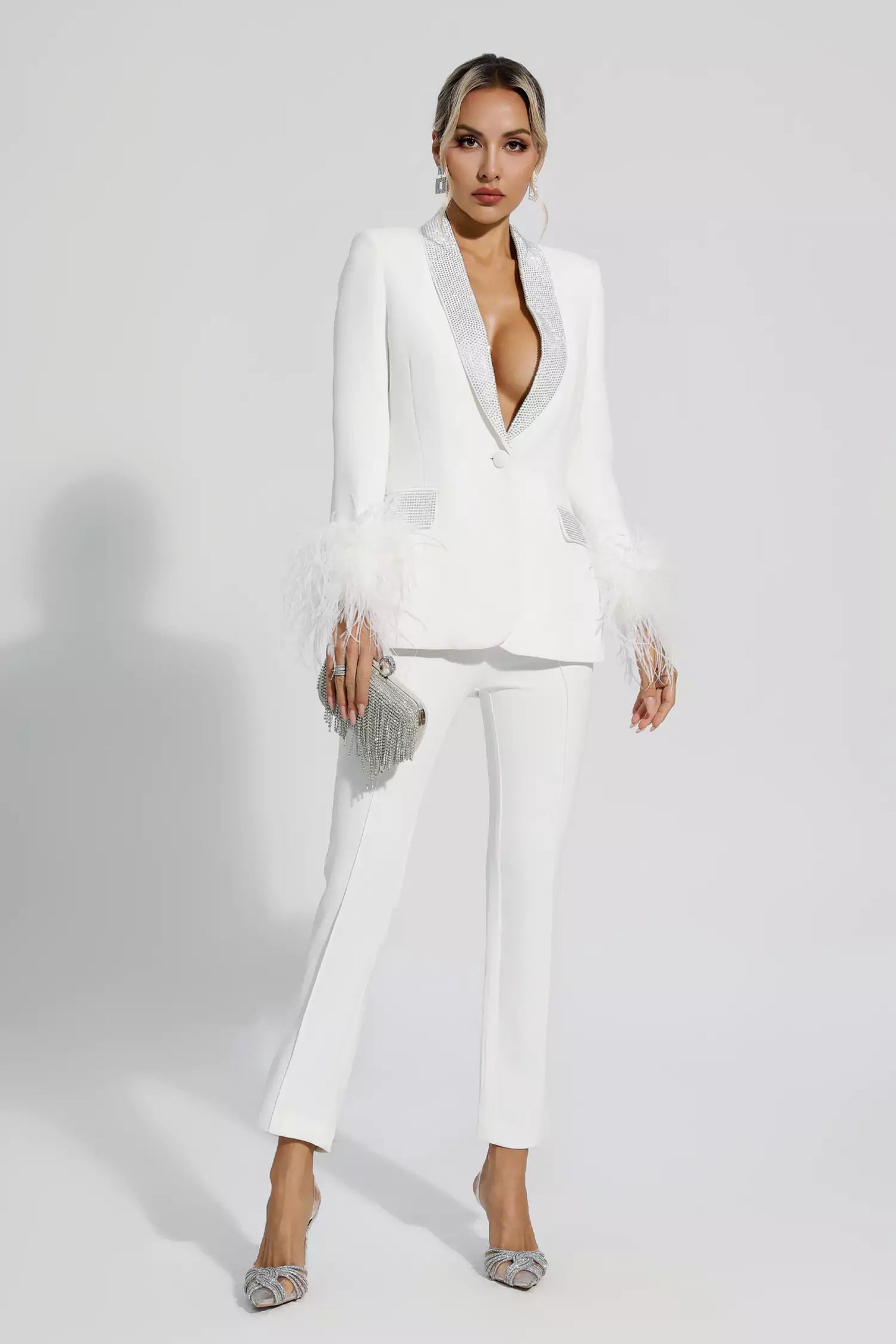 WW | Set Consisting of Jacket with Diamonds and Feather Accents