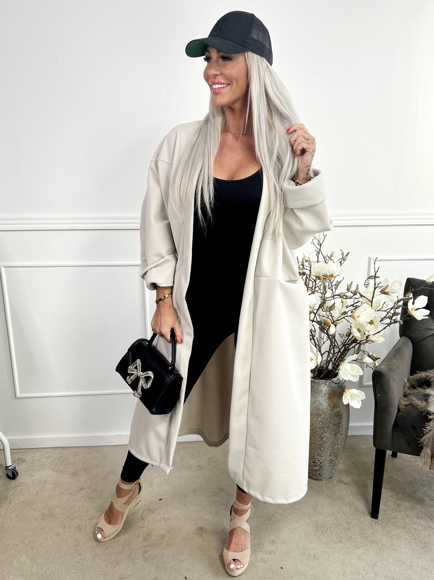 WW | Fashionable Coat for Women with a Comfortable Fit