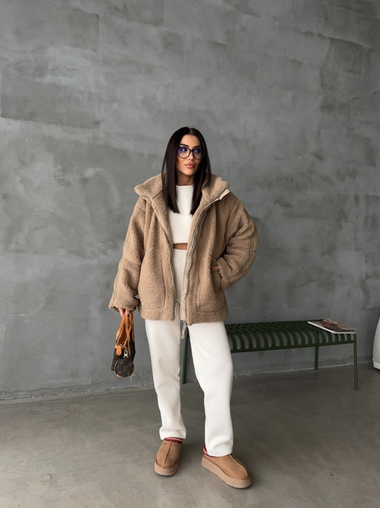 WW | Übergroße Zip up Winterjacke mit Hohem Kragen Design