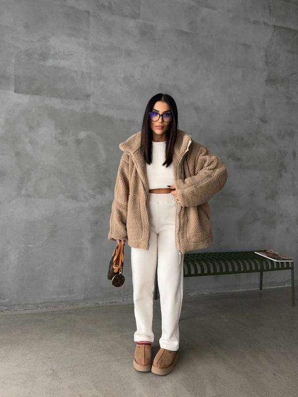 WW | Oversized Zip-Up Winter Jacket with High Collar Design