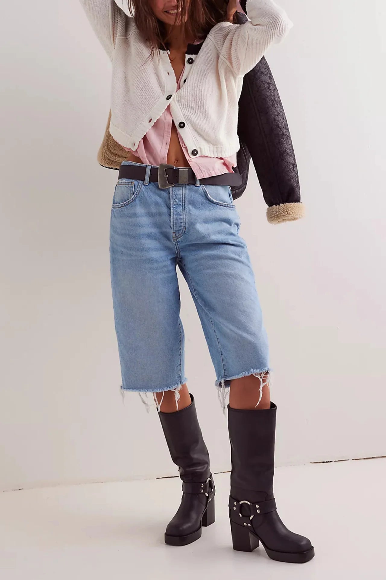 WW | Damen Cropped Cardigan mit Knöpfen und langen Ärmeln