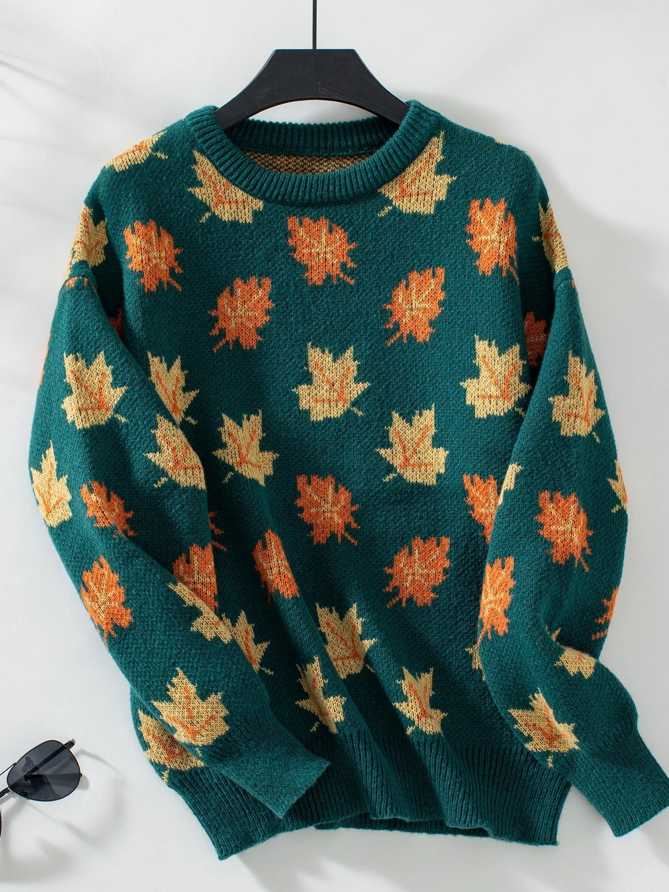 WW | Warm Women's Sweaters with Leaf Pattern