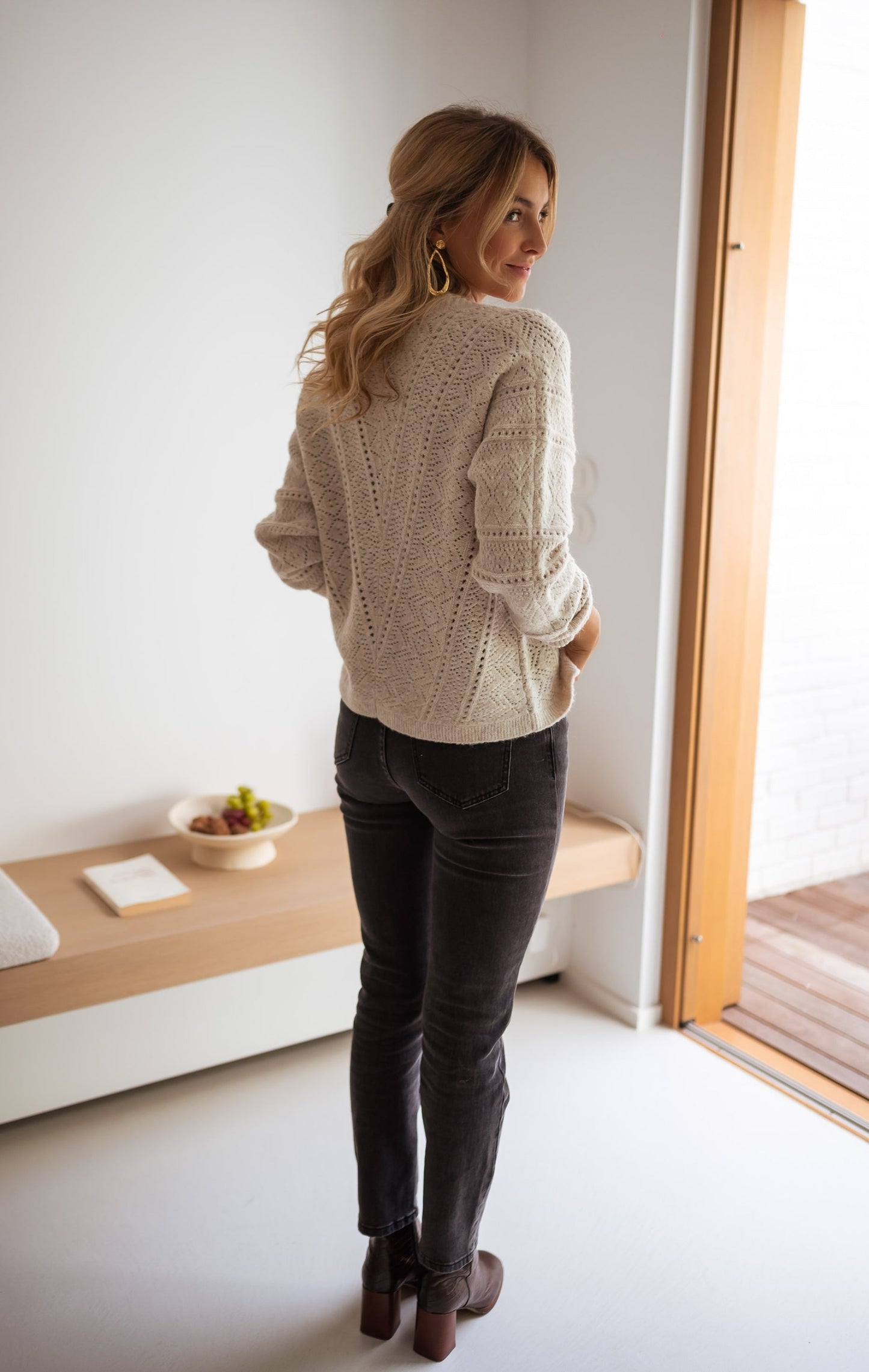 WW | Ava Women's Long Cardigan Stylish White Knit Layering Piece