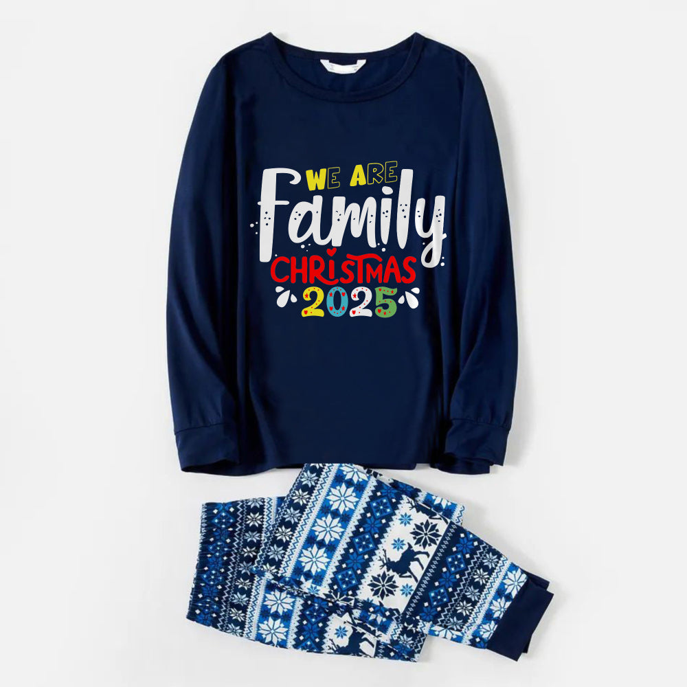 WW | Fröhliche Blaue Weihnachten Schlafanzug-Set mit Weihnachts-Textmustern