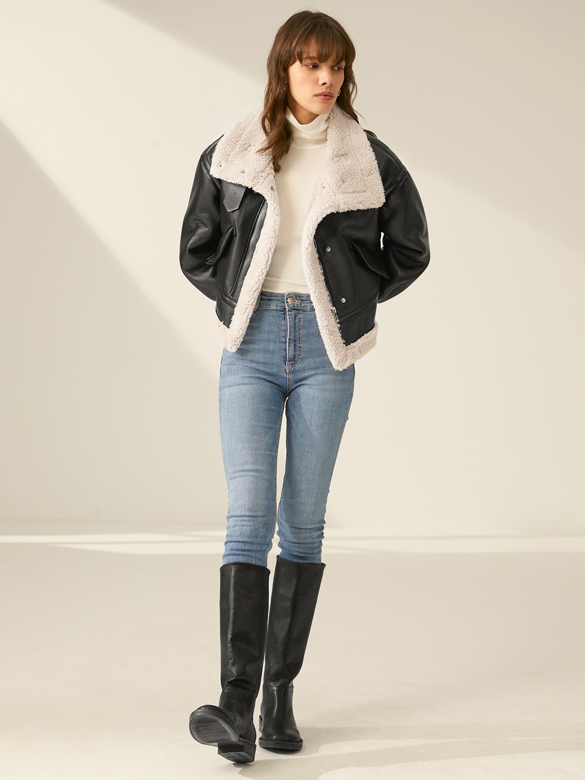 WW | Leder Fliegerjacke - Schurwolle-Futter Wärme - Schwarz & Weiß Kontrast - Winterstil