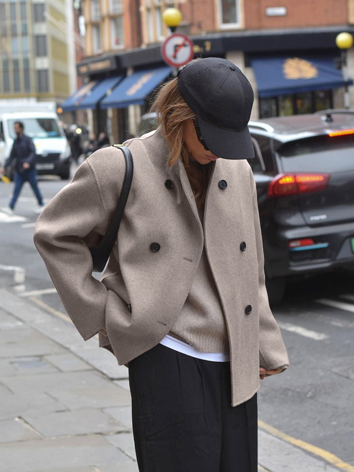 WW | Women's Wool Jacket - Structured Fit - Double-breasted - Stand-up Collar - Hip Length
