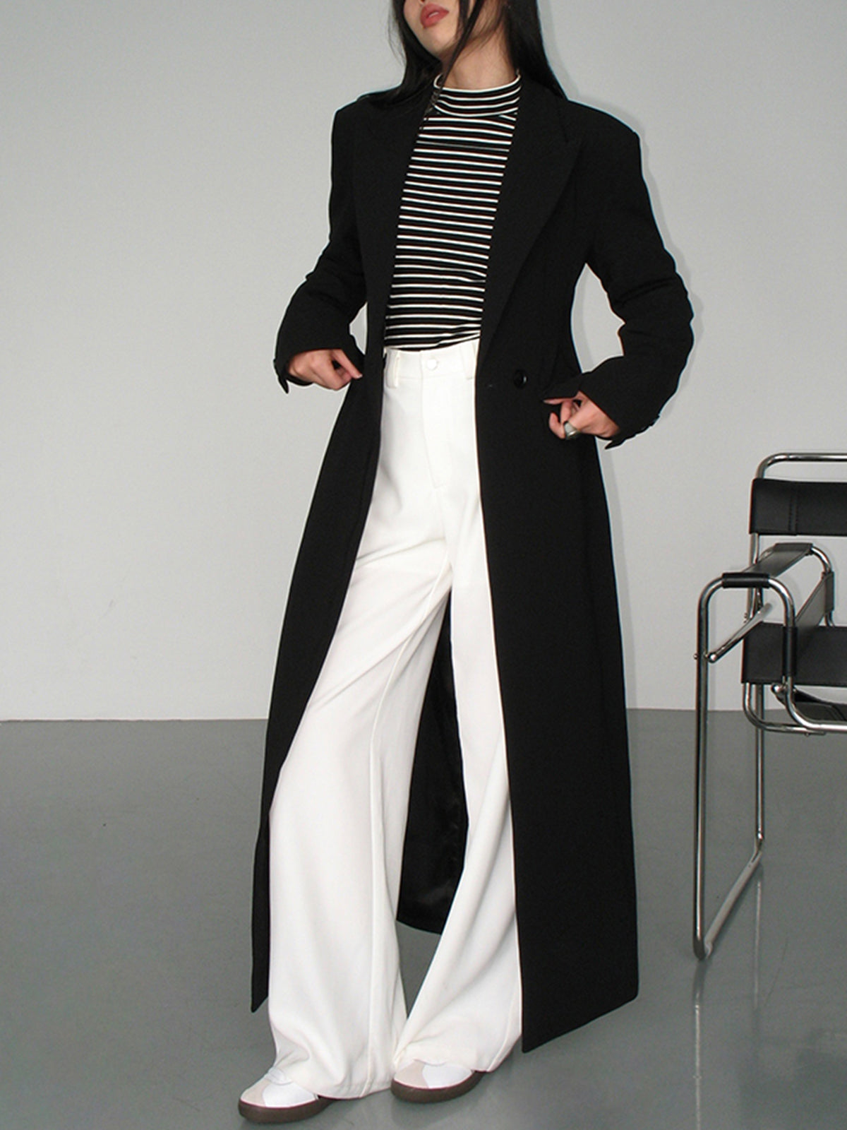 WW | Black Trench Coat