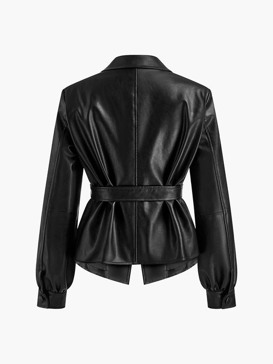 WW | Gürtelte Kunstlederjacke