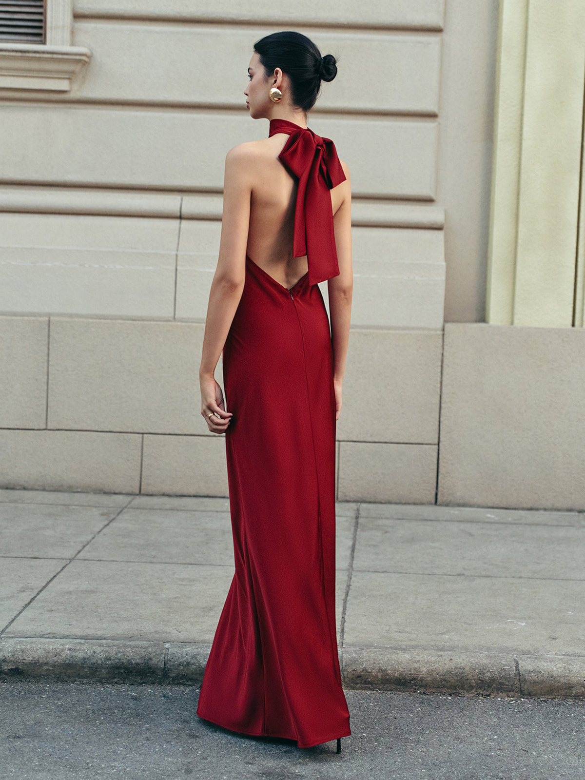 WW | Offene Rücken Satin Halter Kleid