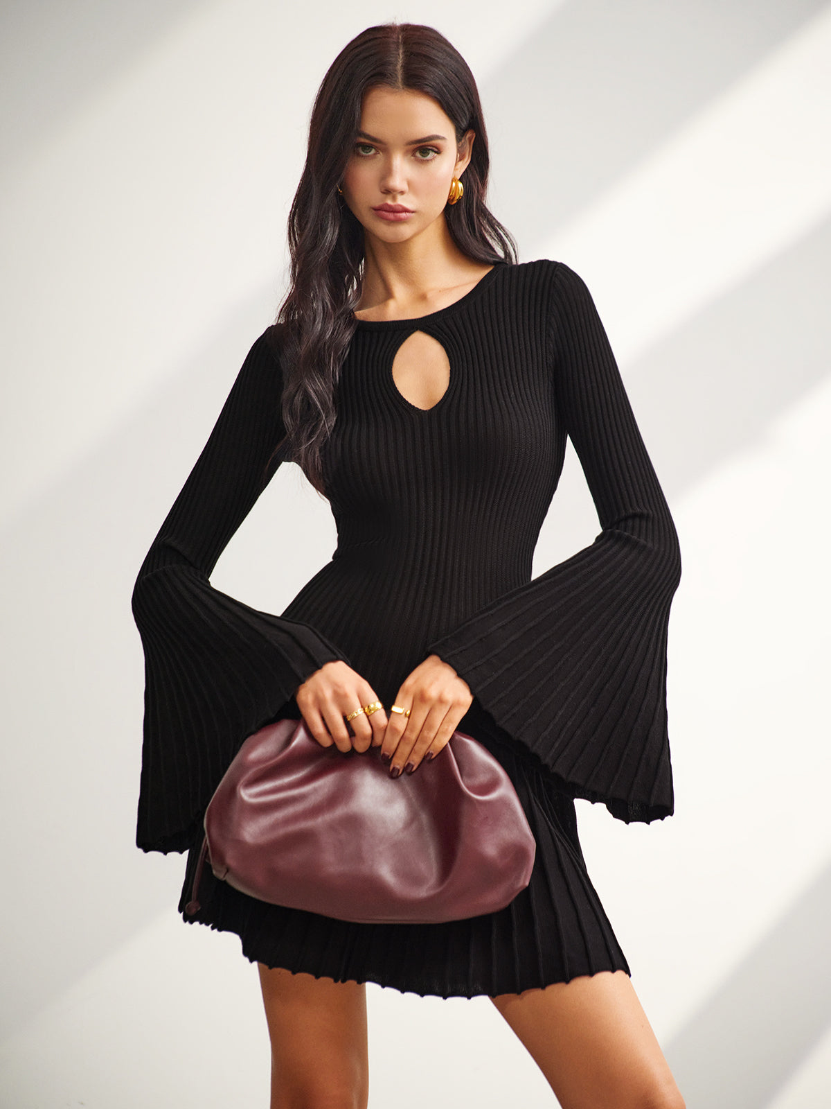 WW | Schlüsselloch Ausschnitt Glockenärmel Pullover Kleid