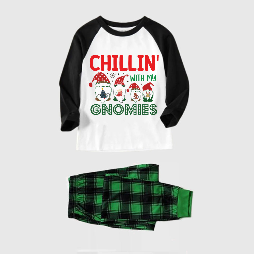 WW | Schwarzes Raglan-Oberteil Grünes Karomuster Weihnachts-Pyjama-Set Mit Gnomes und Feiertagsbeschriftung