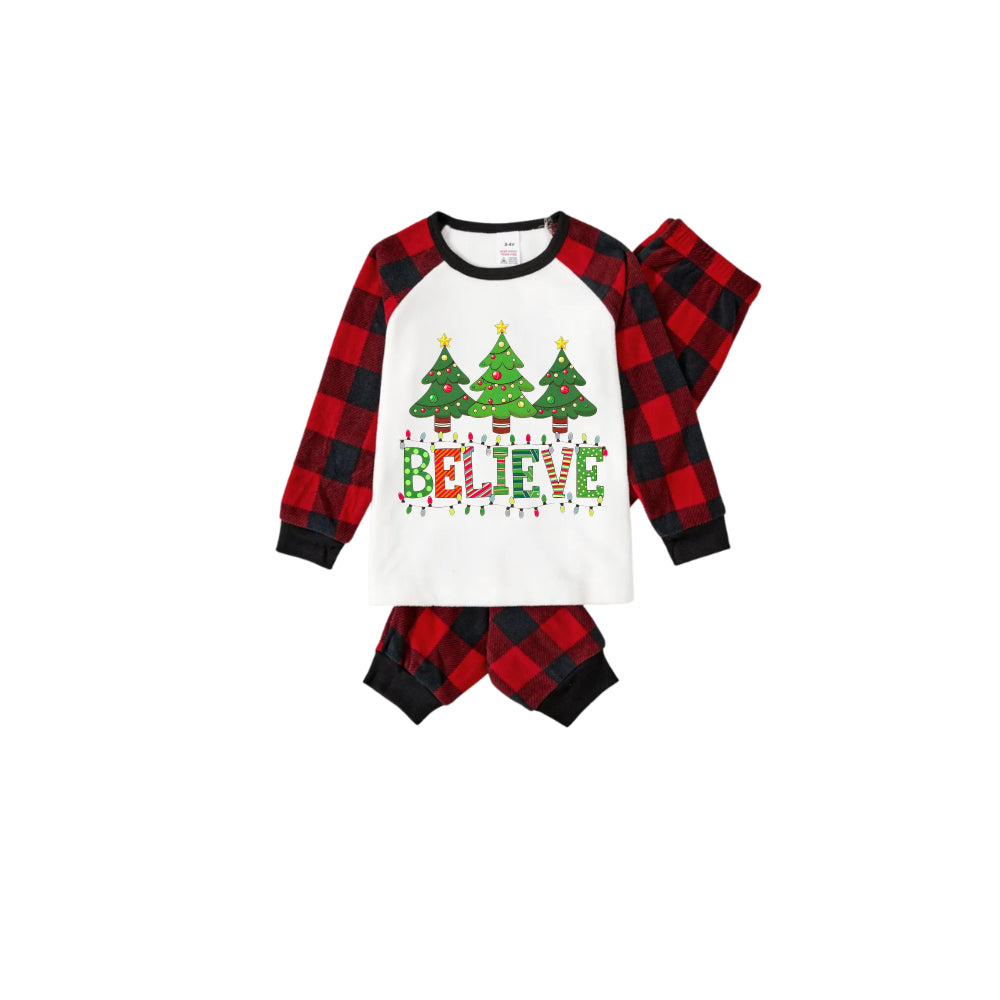 WW | Rote und schwarze karierte Weihnachts-Pyjama-Set mit Weihnachtsbaum und "Believe"-Druck