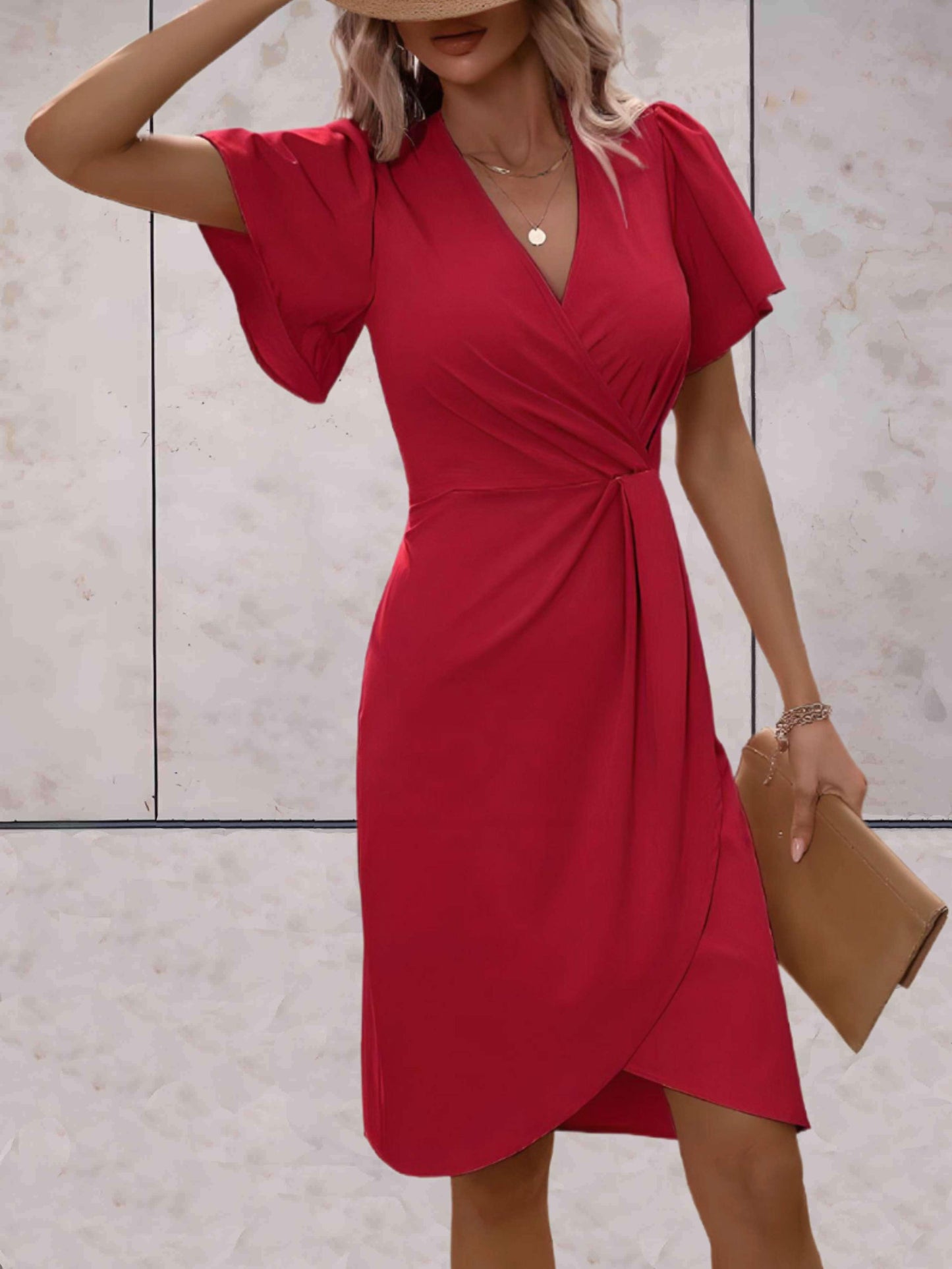 WW | Eng anliegendes Kleid mit ausgestellten Ärmeln für Frauen