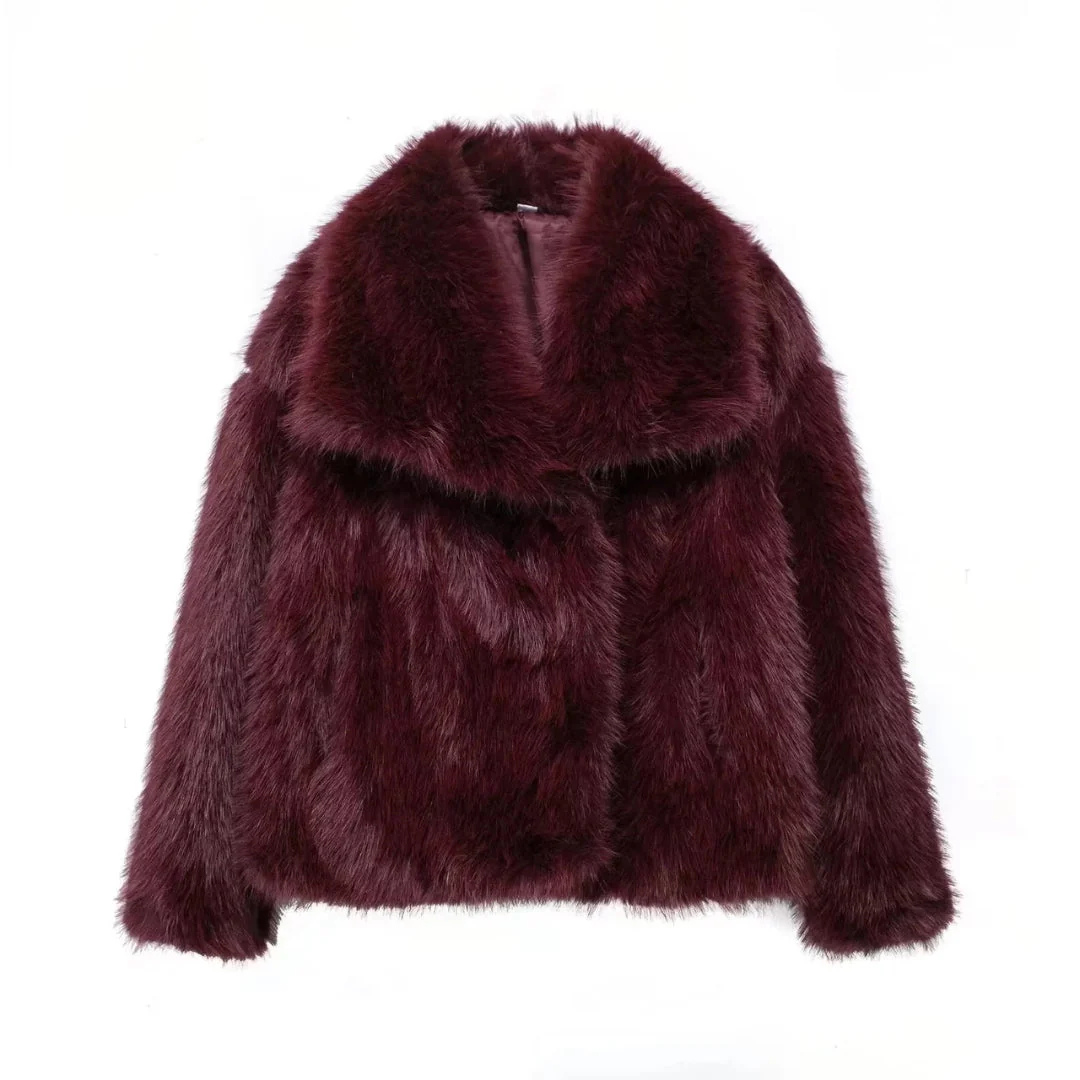 WW | Elegant faux fur jacket
