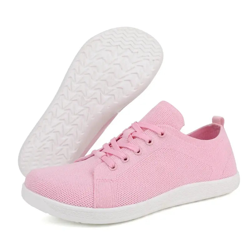 WW | Barefoot shoes with a wide toe box and zero-drop sole