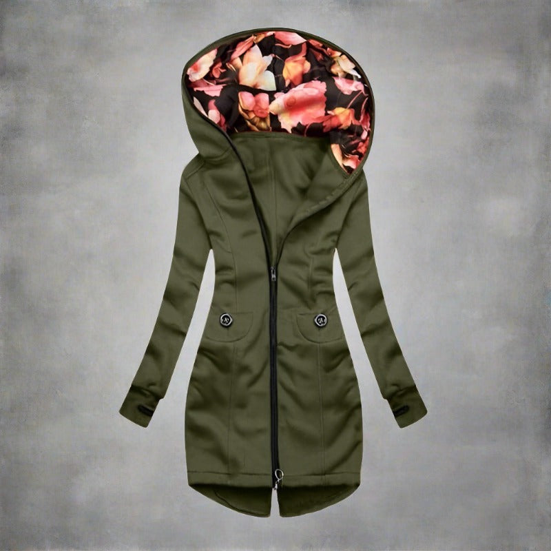 WW | Thick winter jacket with a nice hood