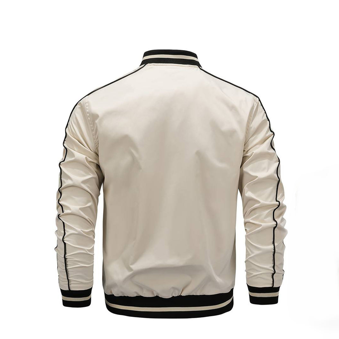 WW | Fashionable bomber jacket