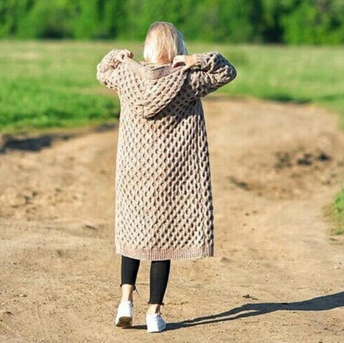 WW | Soft, Warm Hoodie for Cold Days