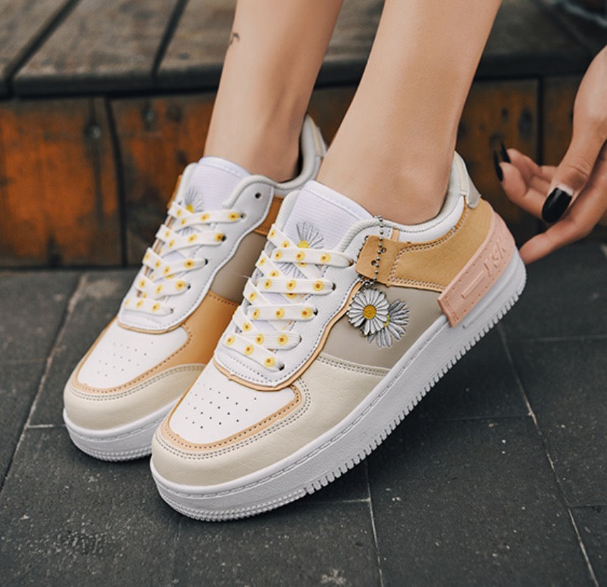 WW | Sneaker Sunflower