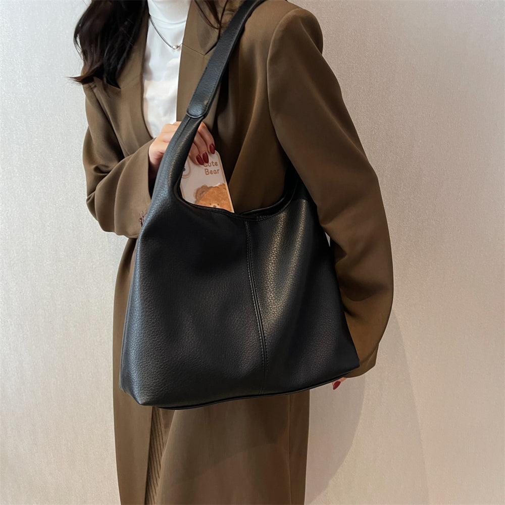 WW | Vegan Leather Hobo Bag for Women - Stylish and Sustainable Handbag