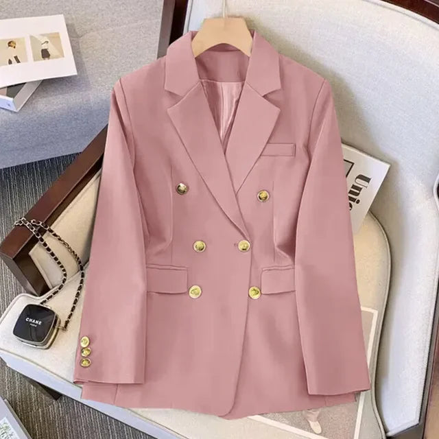 WW | White jacket with gold buttons