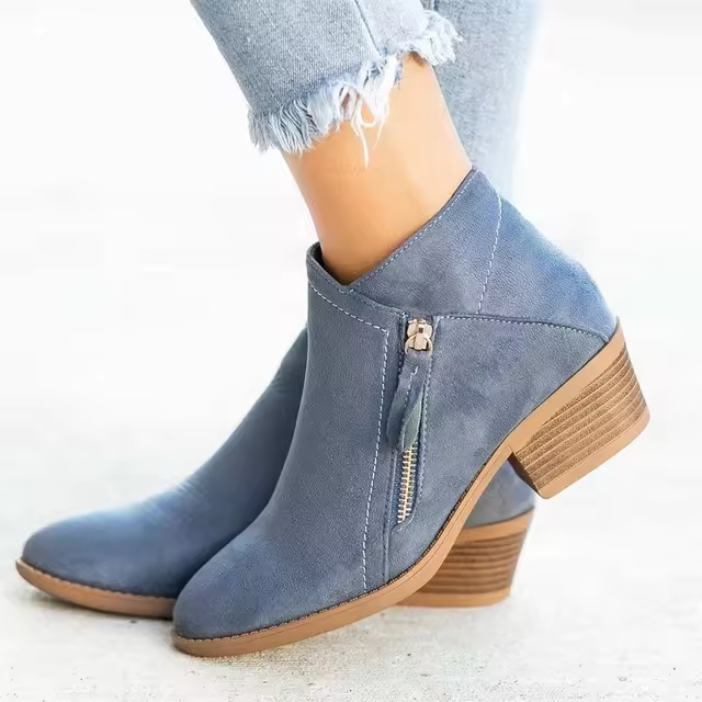 WW | Chelsea Boots for Women