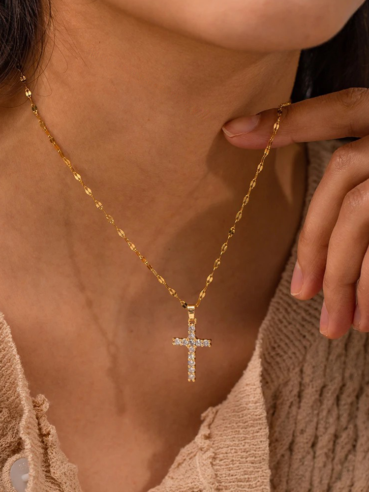 WW | Goldene Zirkonia Kreuz Halskette Mit Anhänger Für Damen