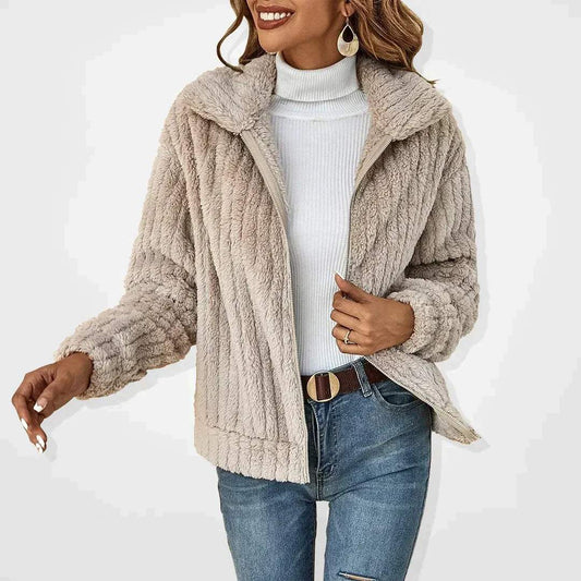 WW | Women's Fleece Jacket - Comfortable - Soft and Warm Material - Perfect for Everyday Wear